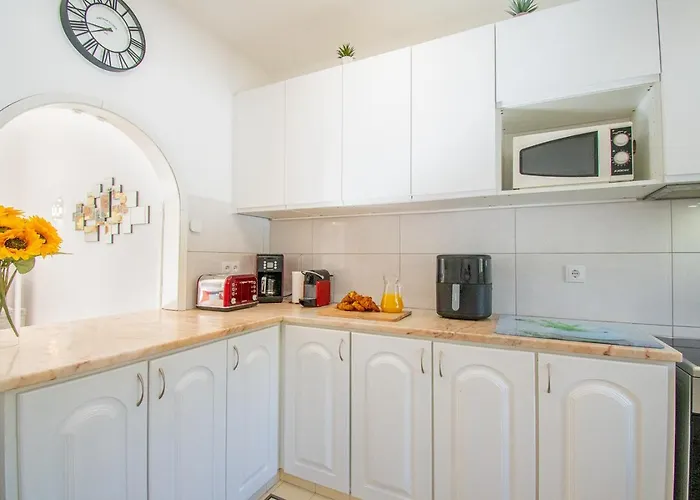 99 Adm Casa Mendes - Fabulous Townhouse
